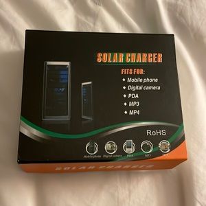 NWOT: RoHS solar phone charger